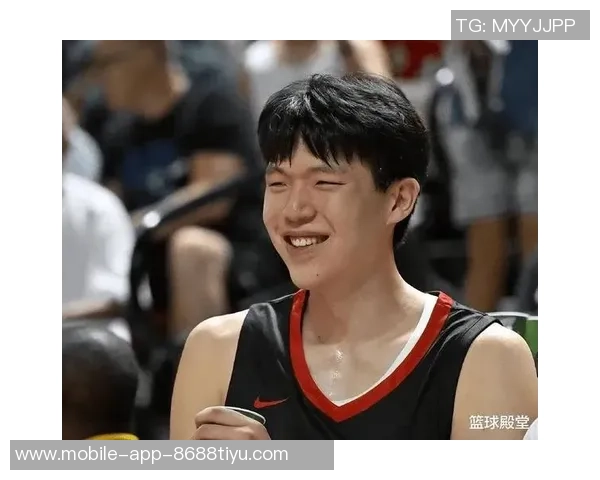 杨瀚森自信提升移动能力称能与后卫匹敌展现进步潜力